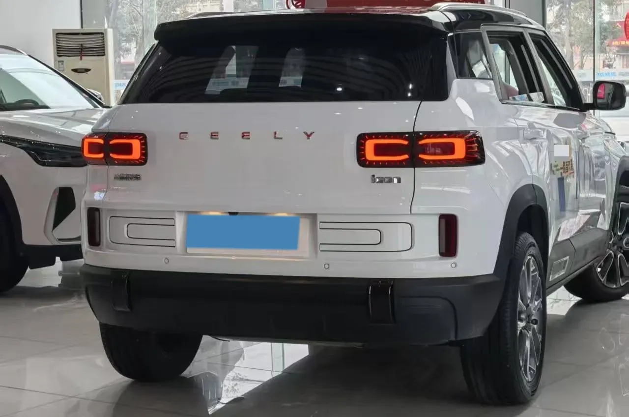 2026 Geely ICON 1.5T 181HP L4 7DCT,autocango,china used car exporter,china ev exporter,chinese used car exporter,chinese used ev exporter