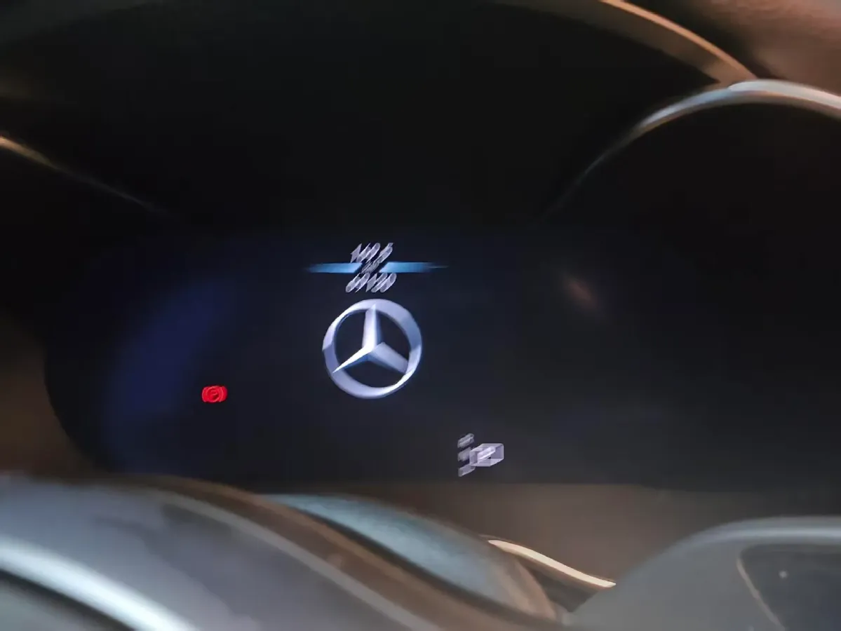 2020 Mercedes-Benz C Class 1.5T 184HP L4 9AT,autocango,china used car exporter,china ev exporter,chinese used car exporter,chinese used ev exporter