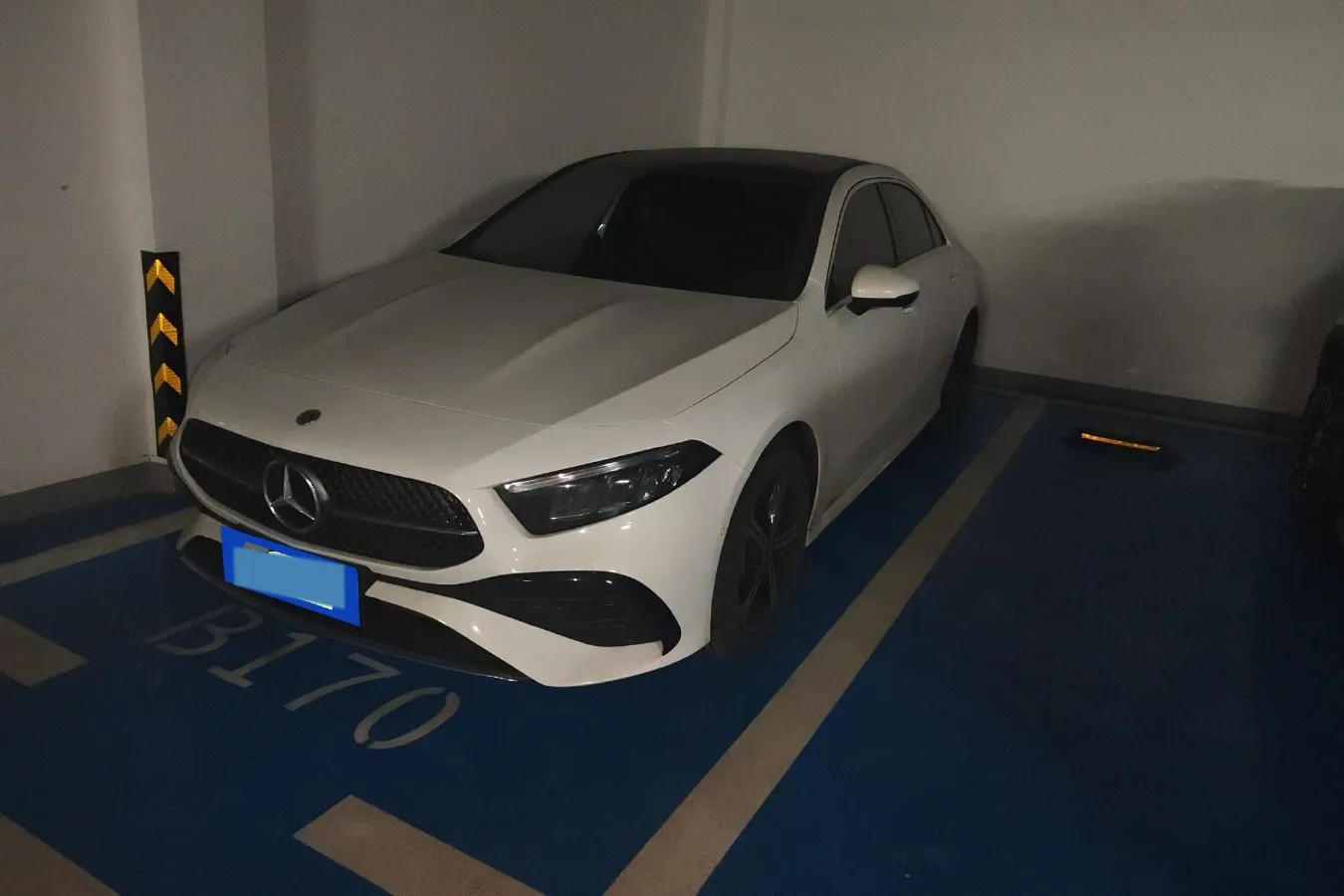 2025 Mercedes-Benz A Class 1.3T 163HP L4 7DCT,autocango,china used car exporter,china ev exporter,chinese used car exporter,chinese used ev exporter
