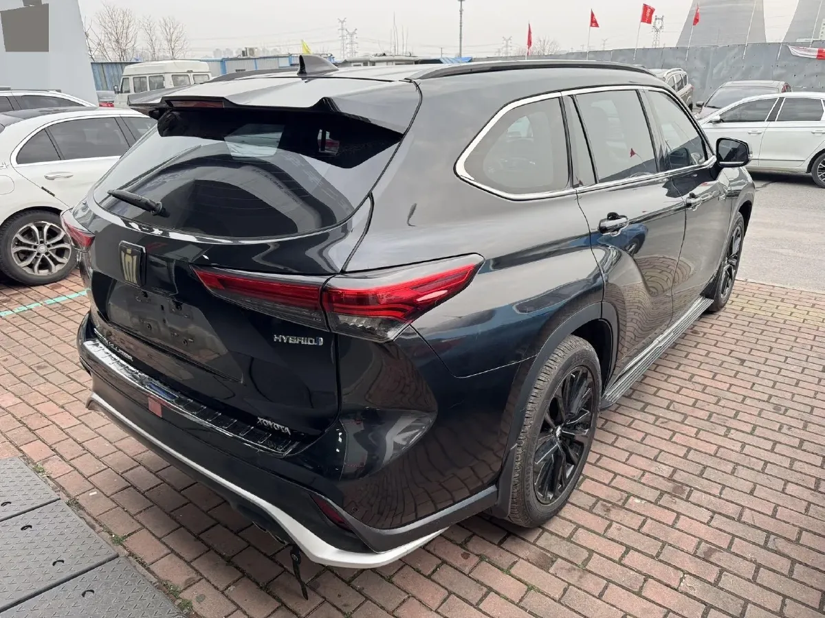 2021 Toyota Crown Kluger 2.5L 192HP L4 E-CVT Hybrid,autocango,china used car exporter,china ev exporter,chinese used car exporter,chinese used ev exporter