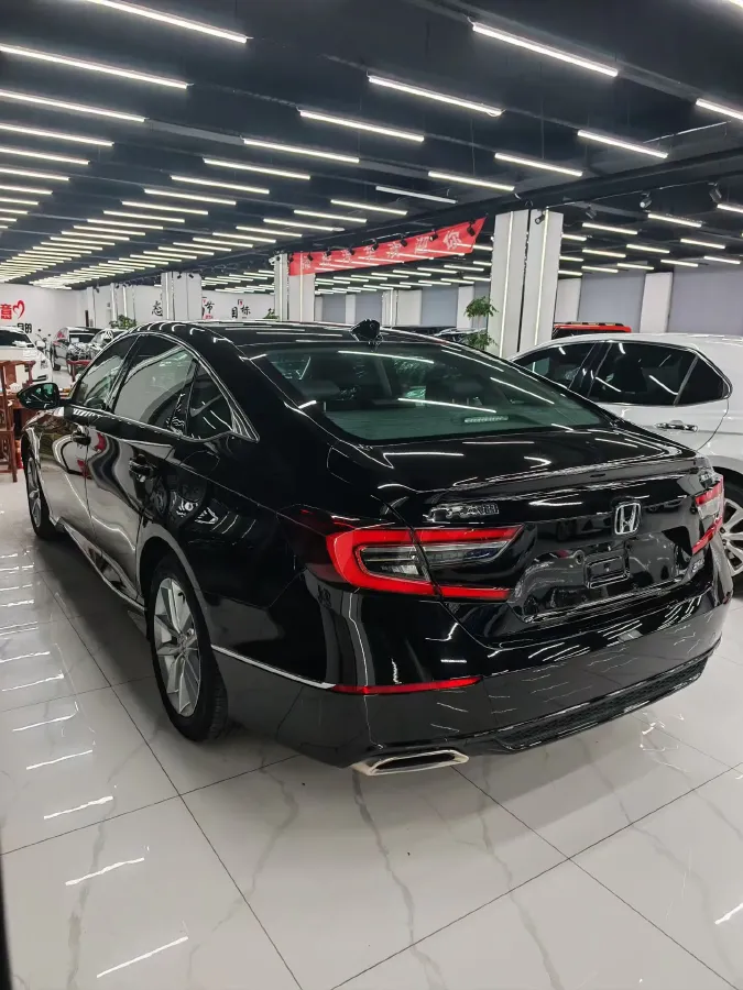 2022 Honda Accord 1.5T 194HP L4 CVT,autocango,china used car exporter,china ev exporter,chinese used car exporter,chinese used ev exporter