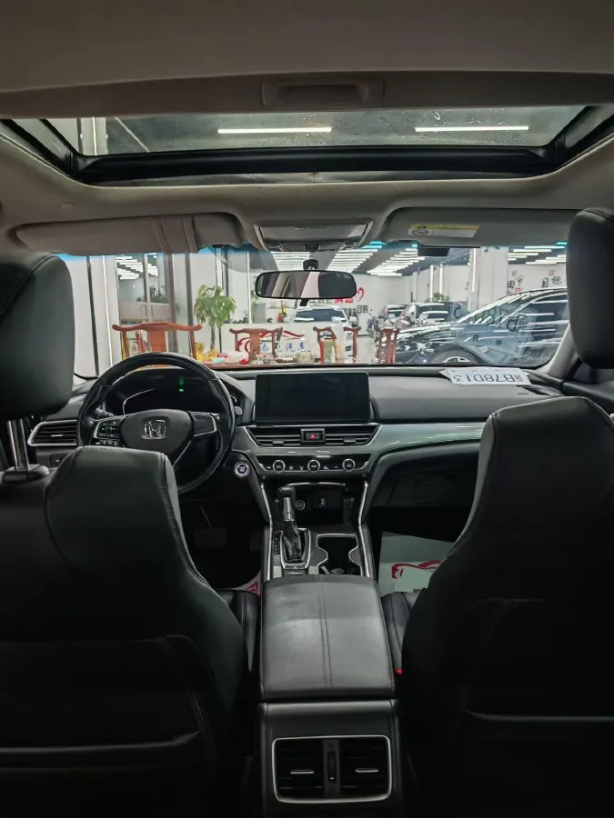 2022 Honda Accord 1.5T 194HP L4 CVT,autocango,china used car exporter,china ev exporter,chinese used car exporter,chinese used ev exporter