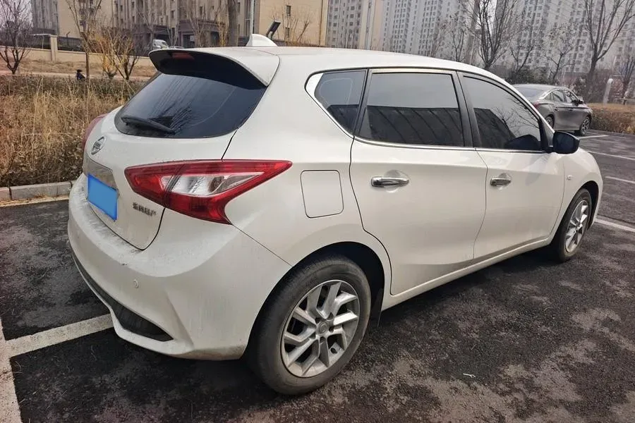 2024 Nissan Tiida 1.6L 122HP L4 CVT,autocango,china used car exporter,china ev exporter,chinese used car exporter,chinese used ev exporter