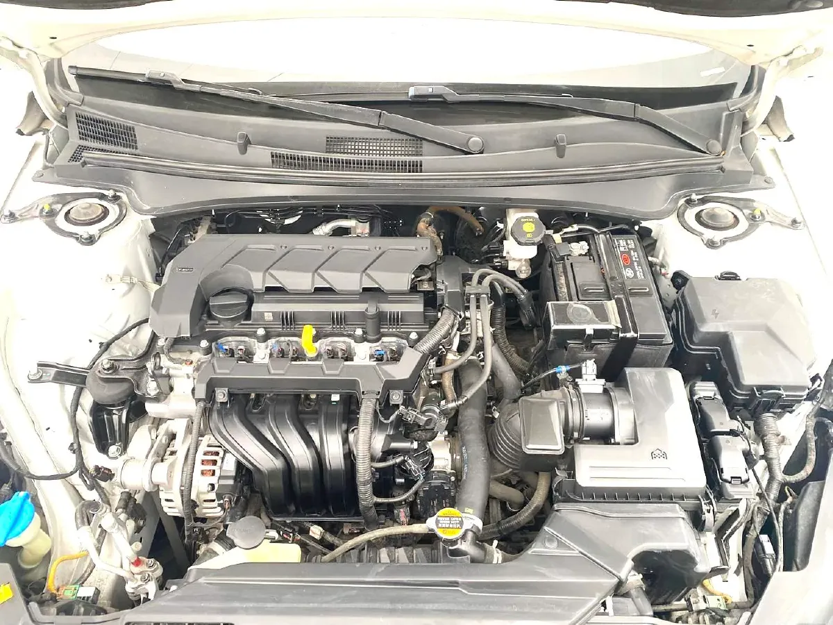 2021 Hyundai Elantra 1.5L 115HP L4 CVT,autocango,china used car exporter,china ev exporter,chinese used car exporter,chinese used ev exporter