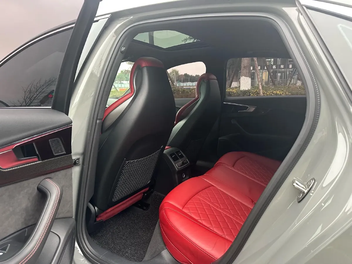 2020 Audi S4 3.0T 354HP V6 8AT,autocango,china used car exporter,china ev exporter,chinese used car exporter,chinese used ev exporter