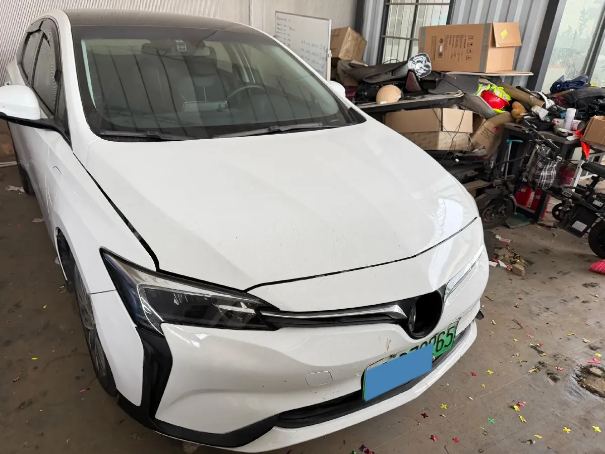 2019 Buick Velite 6 BEV 35KWH,autocango,china used car exporter,china ev exporter,chinese used car exporter,chinese used ev exporter