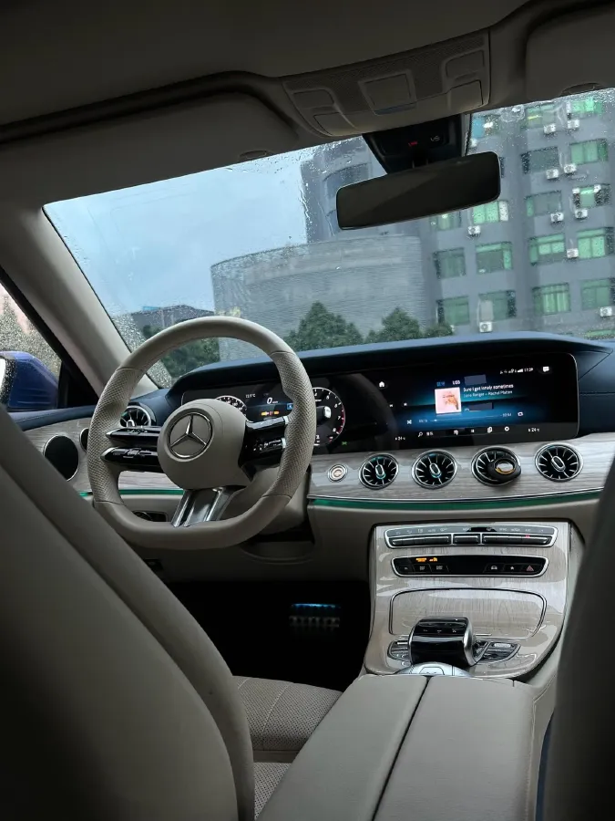 2021 Mercedes-Benz E Class 1.5T 184HP L4 9AT,autocango,china used car exporter,china ev exporter,chinese used car exporter,chinese used ev exporter