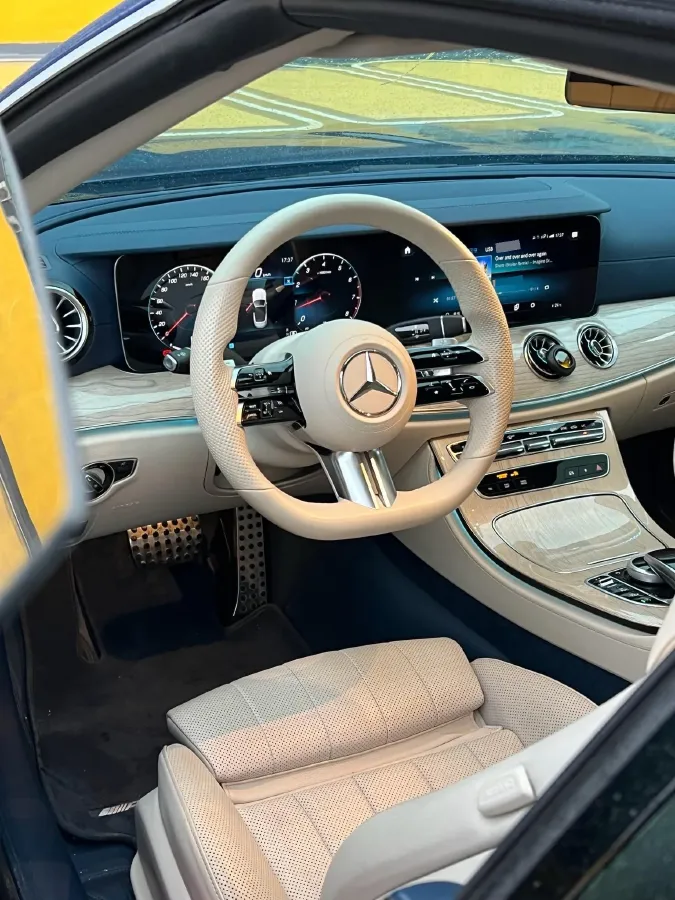 2021 Mercedes-Benz E Class 1.5T 184HP L4 9AT,autocango,china used car exporter,china ev exporter,chinese used car exporter,chinese used ev exporter