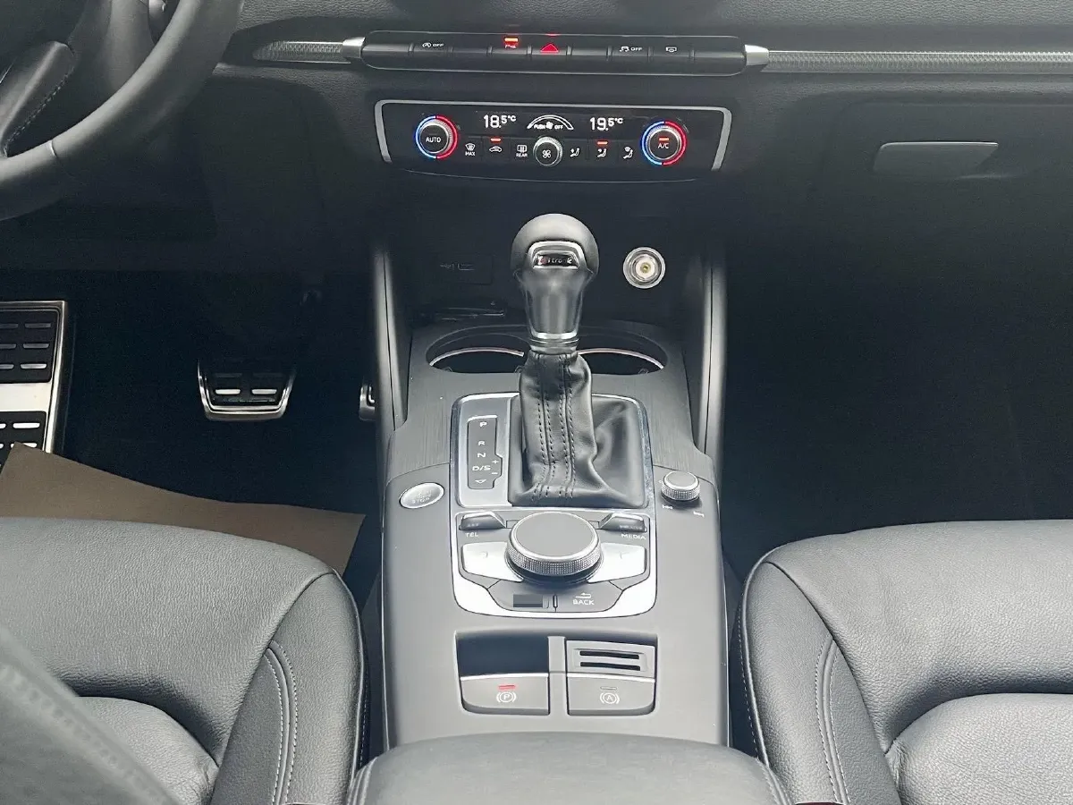 2020 Audi A3 1.4T 150HP L4 7DCT,autocango,china used car exporter,china ev exporter,chinese used car exporter,chinese used ev exporter