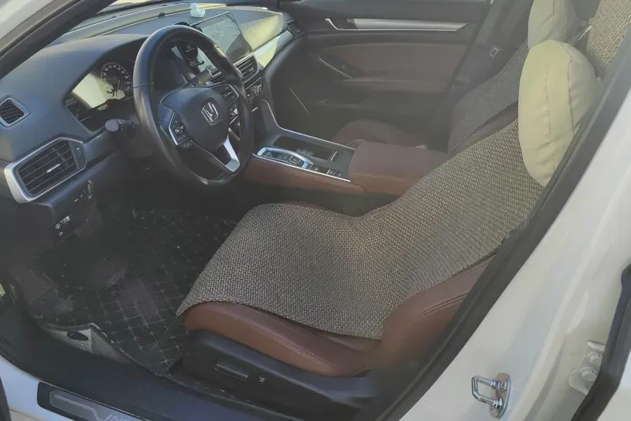 2019 Honda Inspire 2.0L 146HP L4 E-CVT Hybrid,autocango,china used car exporter,china ev exporter,chinese used car exporter,chinese used ev exporter