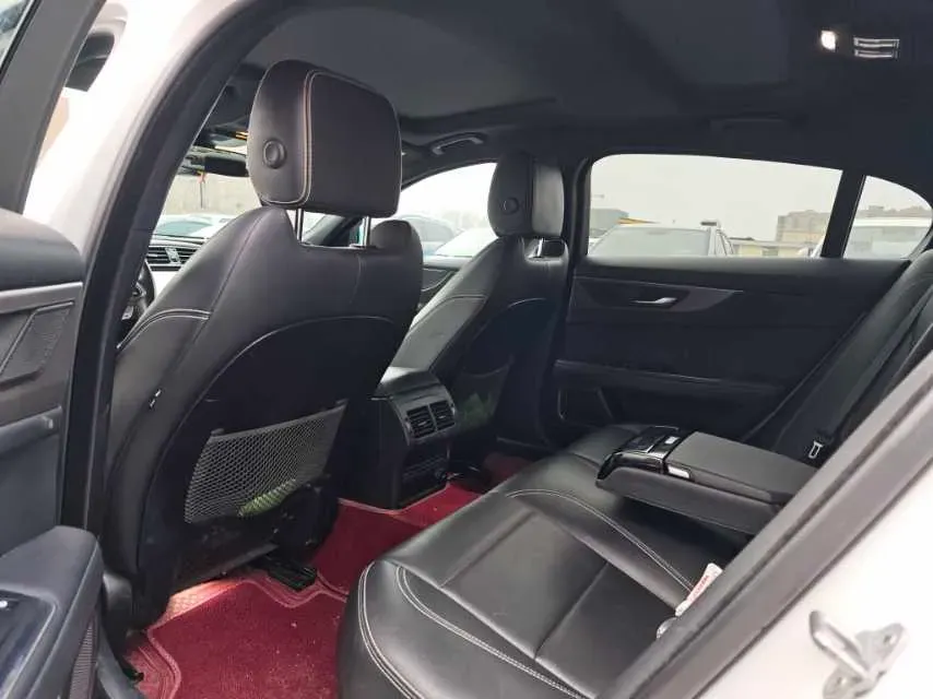 2020 Jaguar XEL 2.0T 200HP L4 8AT,autocango,china used car exporter,china ev exporter,chinese used car exporter,chinese used ev exporter