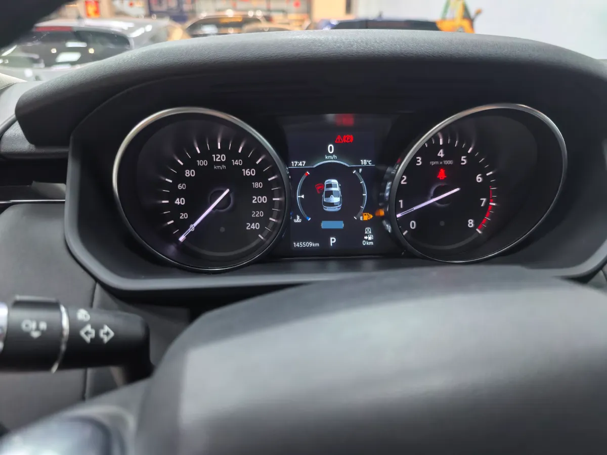 2018 Land Rover Discovery 3.0T 340HP V6 8AT,autocango,china used car exporter,china ev exporter,chinese used car exporter,chinese used ev exporter