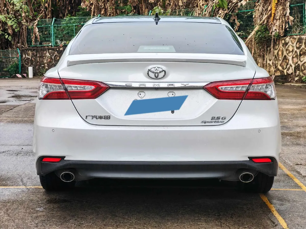 2021 Toyota Camry 2.5L 209HP L4 8AT,autocango,china used car exporter,china ev exporter,chinese used car exporter,chinese used ev exporter
