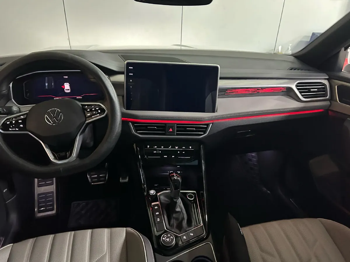 2023 Volkswagen Tayron 2.0T 220HP L4 7DCT,autocango,china used car exporter,china ev exporter,chinese used car exporter,chinese used ev exporter