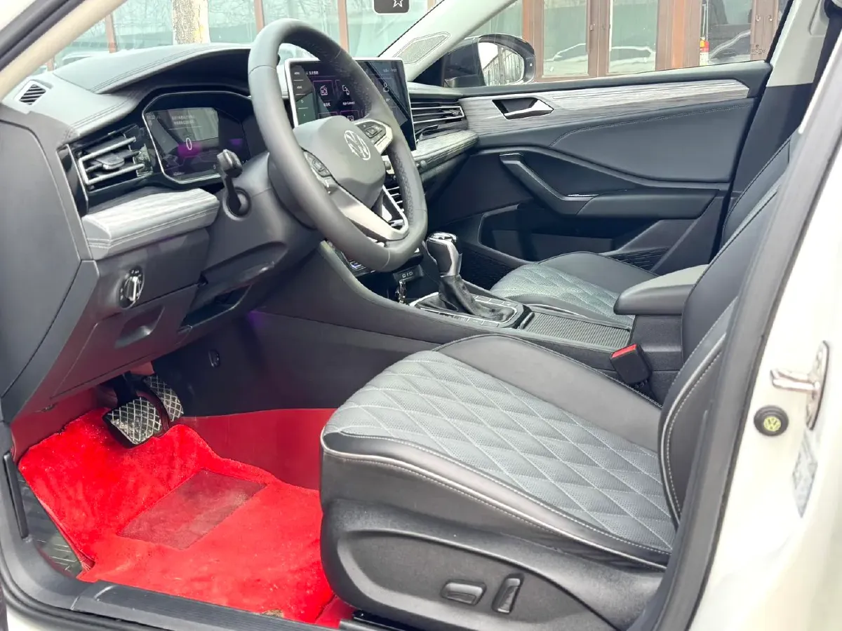 2023 Volkswagen Sagitar 1.4T 150HP L4 7DCT,autocango,china used car exporter,china ev exporter,chinese used car exporter,chinese used ev exporter