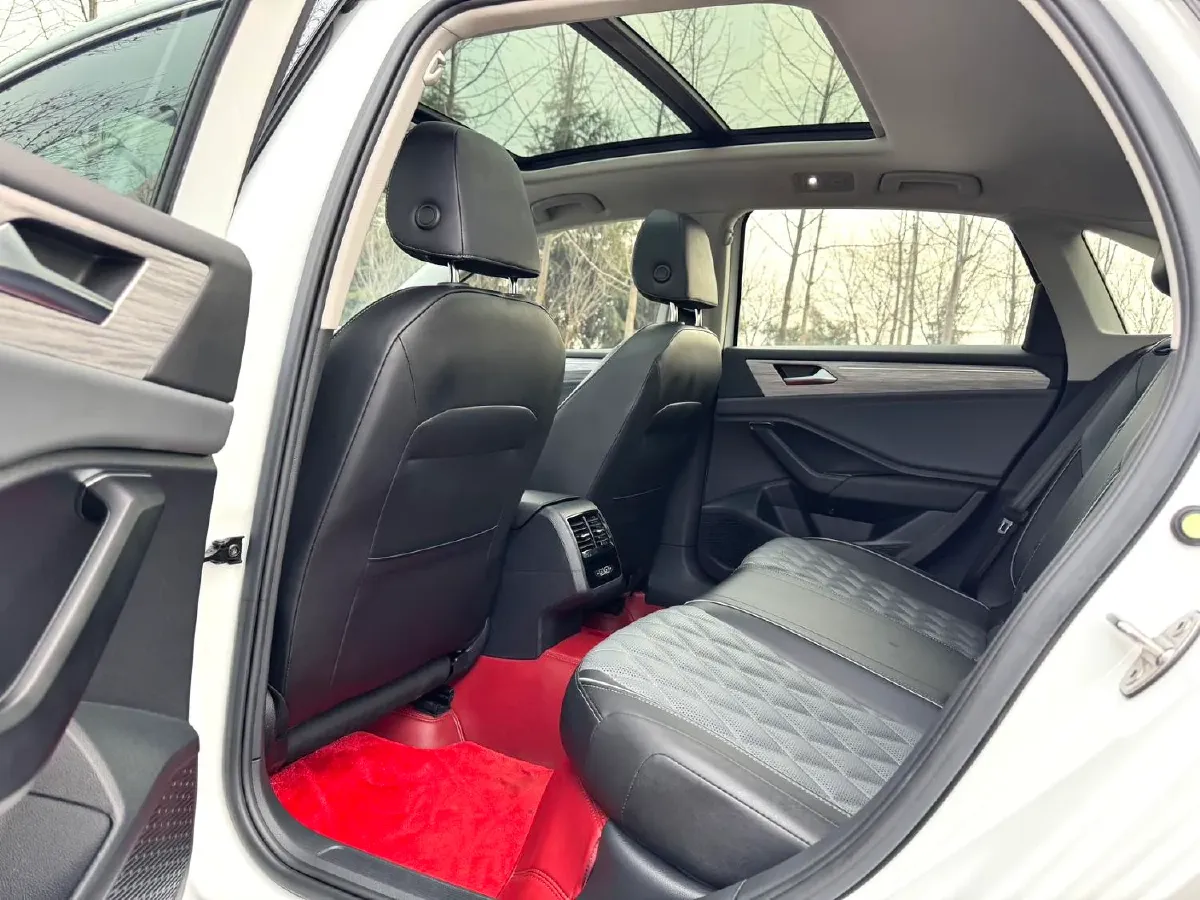 2023 Volkswagen Sagitar 1.4T 150HP L4 7DCT,autocango,china used car exporter,china ev exporter,chinese used car exporter,chinese used ev exporter