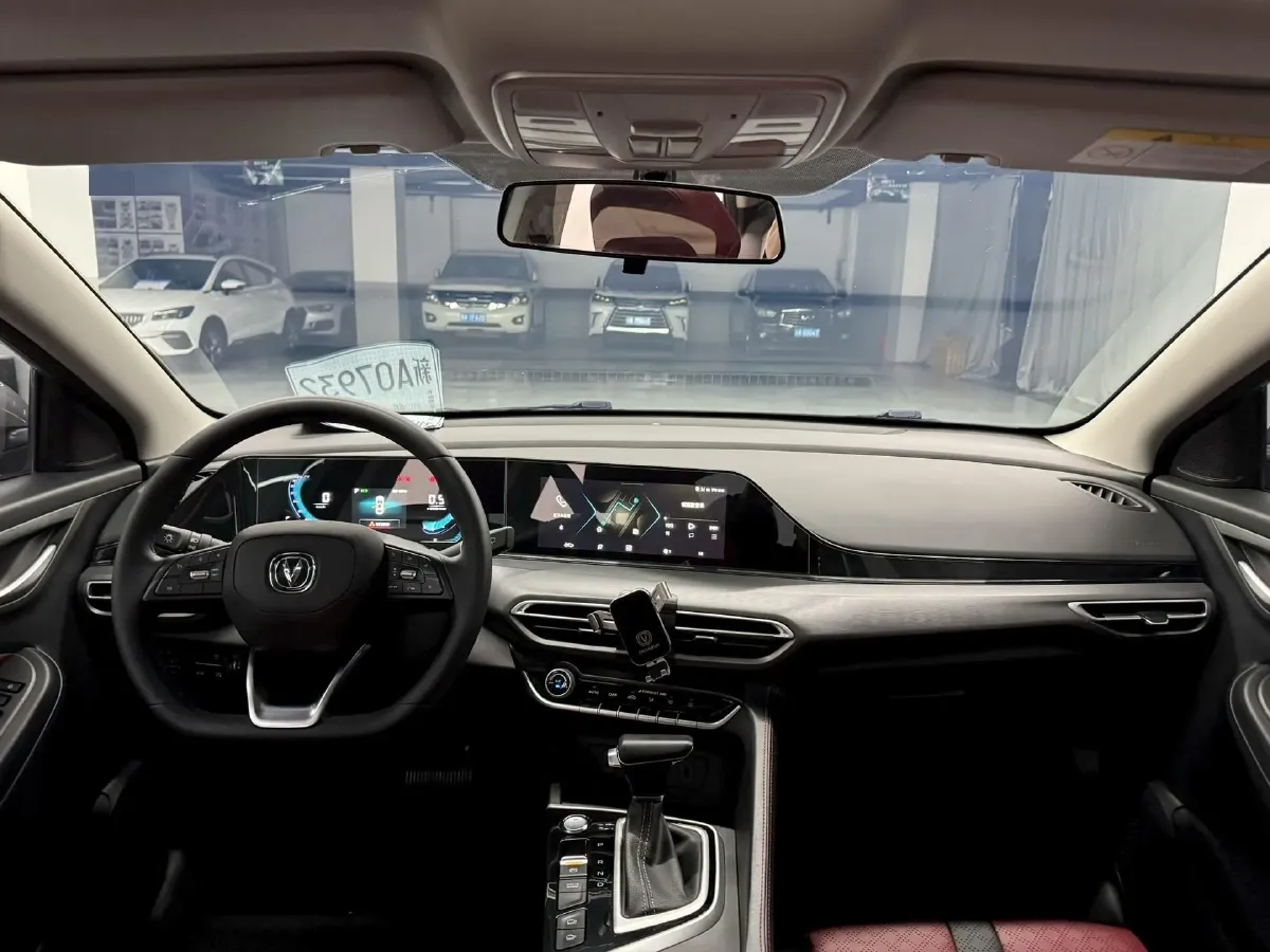 2021 ChangAn Eado 1.4T 160HP L4 7DCT,autocango,china used car exporter,china ev exporter,chinese used car exporter,chinese used ev exporter