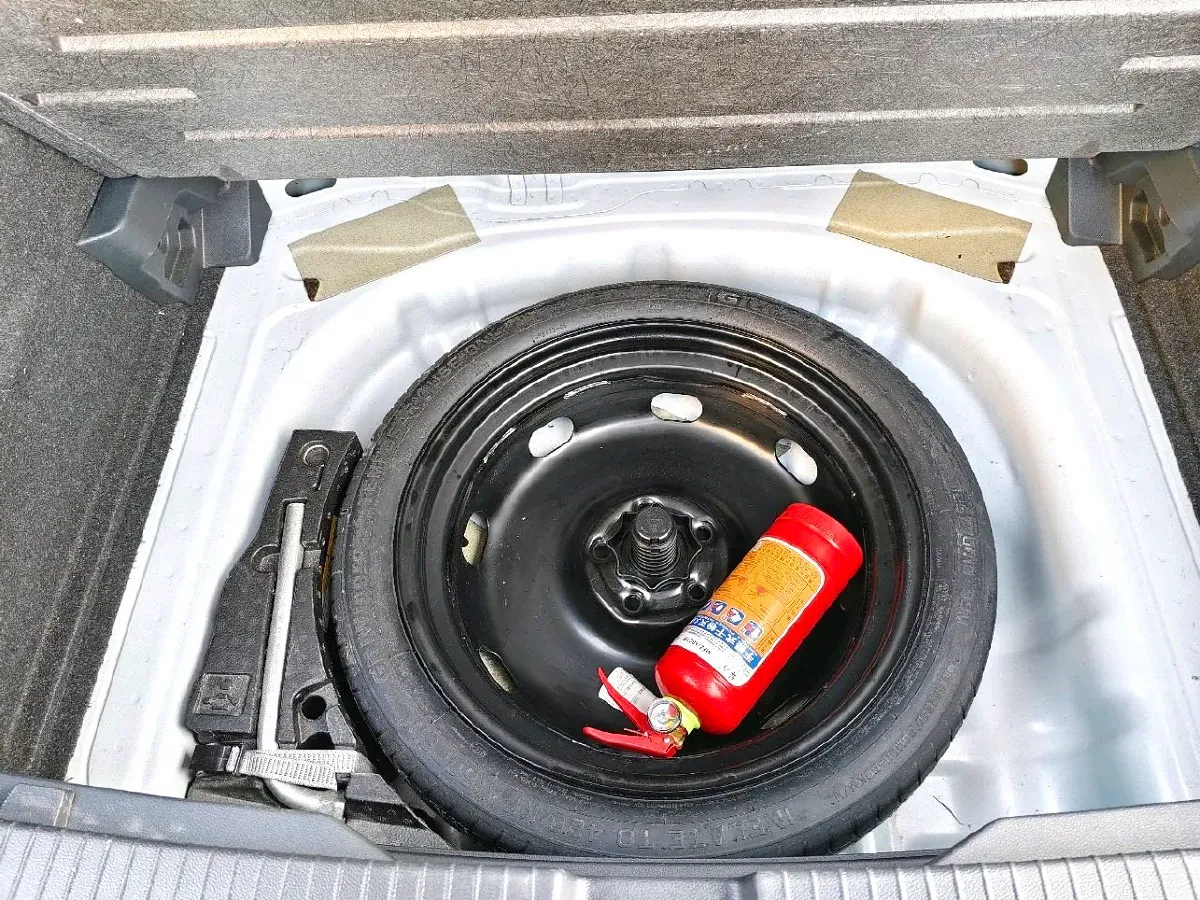 2022 Volkswagen T-Roc 1.4T 150HP L4 7DCT,autocango,china used car exporter,china ev exporter,chinese used car exporter,chinese used ev exporter