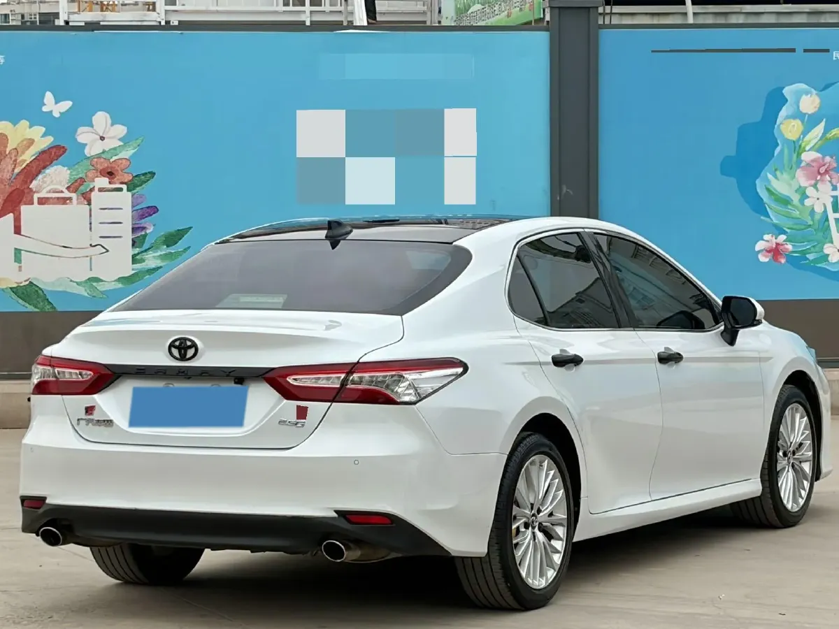 2019 Toyota Camry 2.5L 209HP L4 8AT,autocango,china used car exporter,china ev exporter,chinese used car exporter,chinese used ev exporter