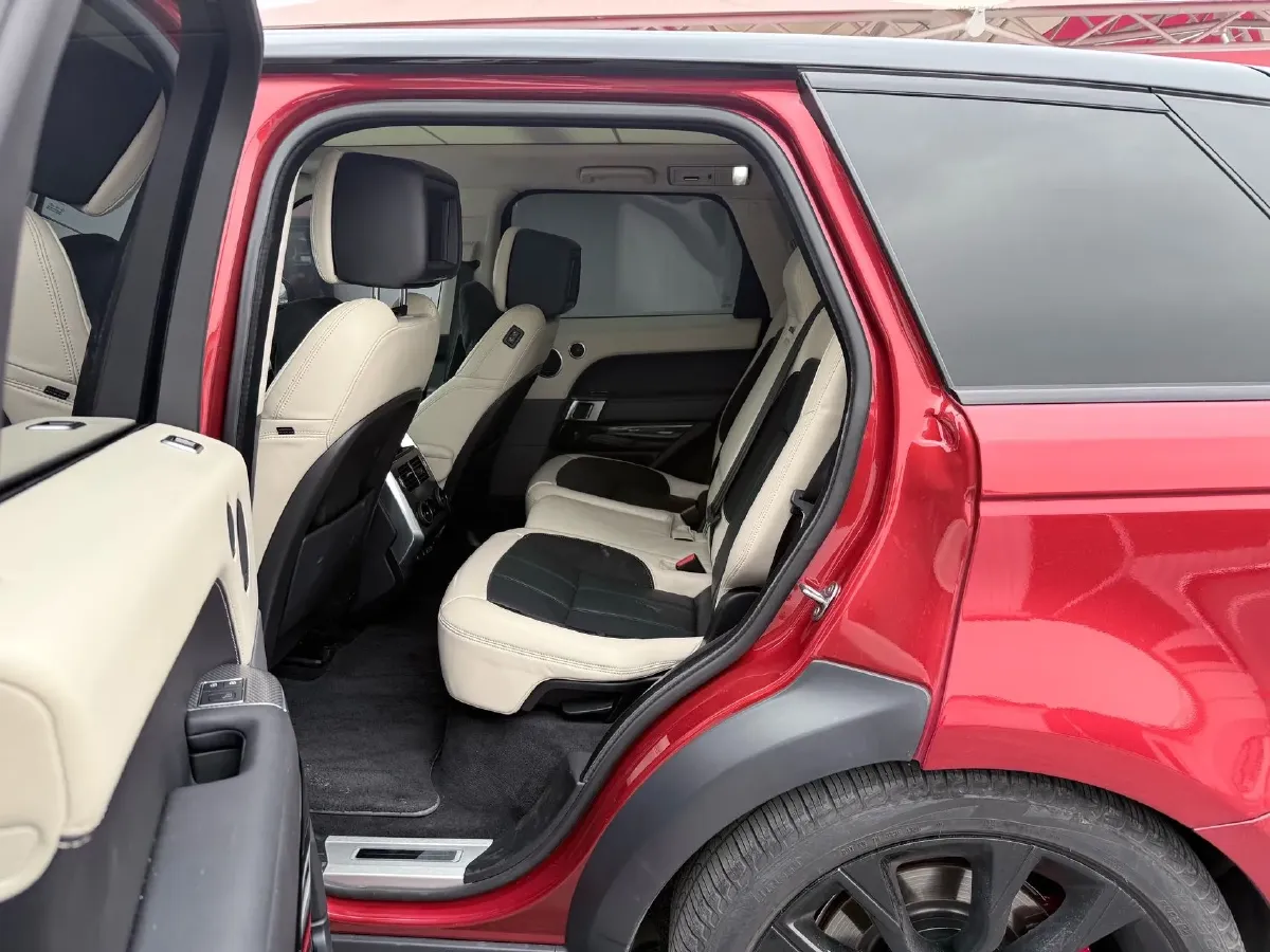 2022 Land Rover Range Rover Sport 3.0T 400HP L6 8AT,autocango,china used car exporter,china ev exporter,chinese used car exporter,chinese used ev exporter