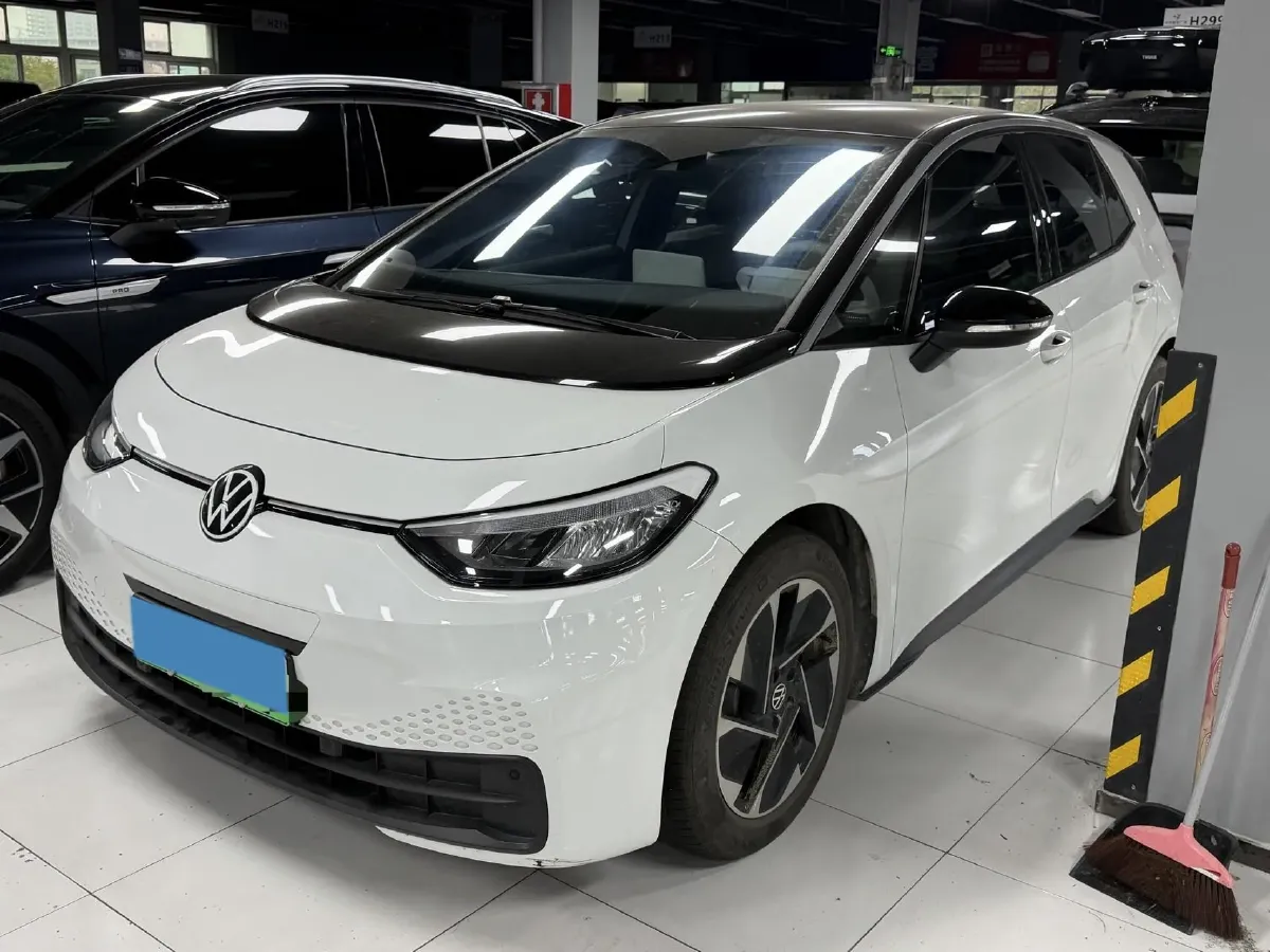 2024 Volkswagen ID.3 BEV 52.8KWH,autocango,china used car exporter,china ev exporter,chinese used car exporter,chinese used ev exporter