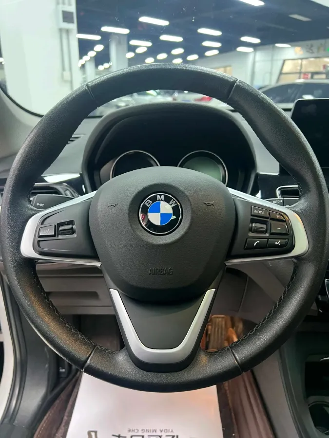 2022 BMW X1 1.5T 140HP L3 7DCT,autocango,china used car exporter,china ev exporter,chinese used car exporter,chinese used ev exporter