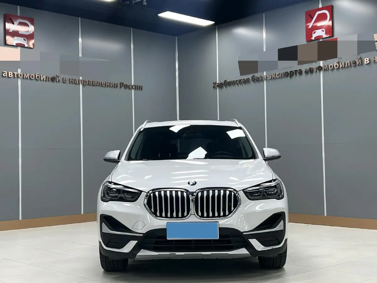 2022 BMW X1 1.5T 140HP L3 7DCT,autocango,china used car exporter,china ev exporter,chinese used car exporter,chinese used ev exporter