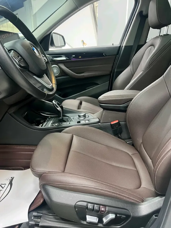 2022 BMW X1 1.5T 140HP L3 7DCT,autocango,china used car exporter,china ev exporter,chinese used car exporter,chinese used ev exporter