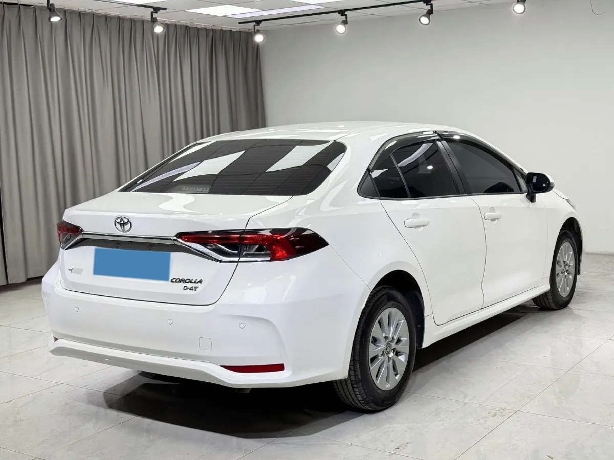 2021 Toyota Corolla 1.2T 116HP L4 CVT,autocango,china used car exporter,china ev exporter,chinese used car exporter,chinese used ev exporter