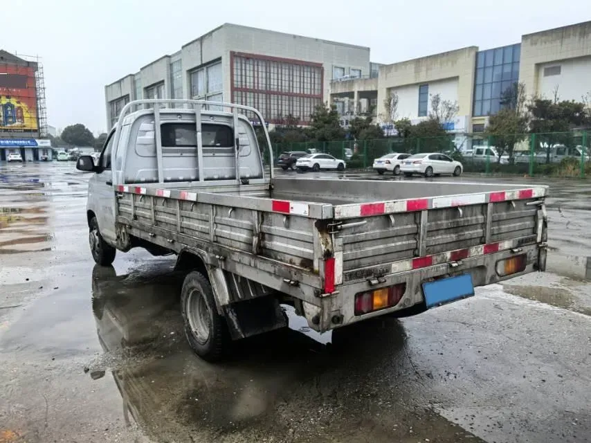 2022 WuLing RongGuang New Truck 1.8L 125HP L4 5MT,autocango,china used car exporter,china ev exporter,chinese used car exporter,chinese used ev exporter