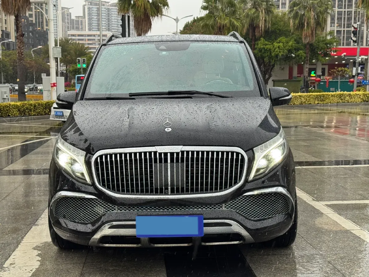 2021 Mercedes-Benz V Class 2.0T 211HP L4 9AT,autocango,china used car exporter,china ev exporter,chinese used car exporter,chinese used ev exporter