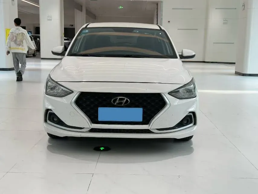 2020 Hyundai Celesta 1.6L 123HP L4 6AT,autocango,china used car exporter,china ev exporter,chinese used car exporter,chinese used ev exporter