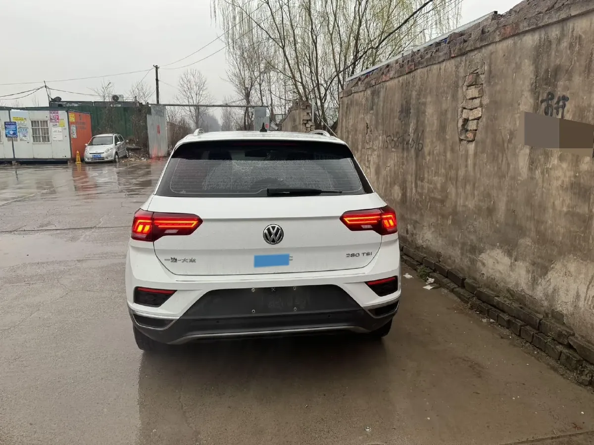 2020 Volkswagen T-Roc 1.4T 150HP L4 7DCT,autocango,china used car exporter,china ev exporter,chinese used car exporter,chinese used ev exporter