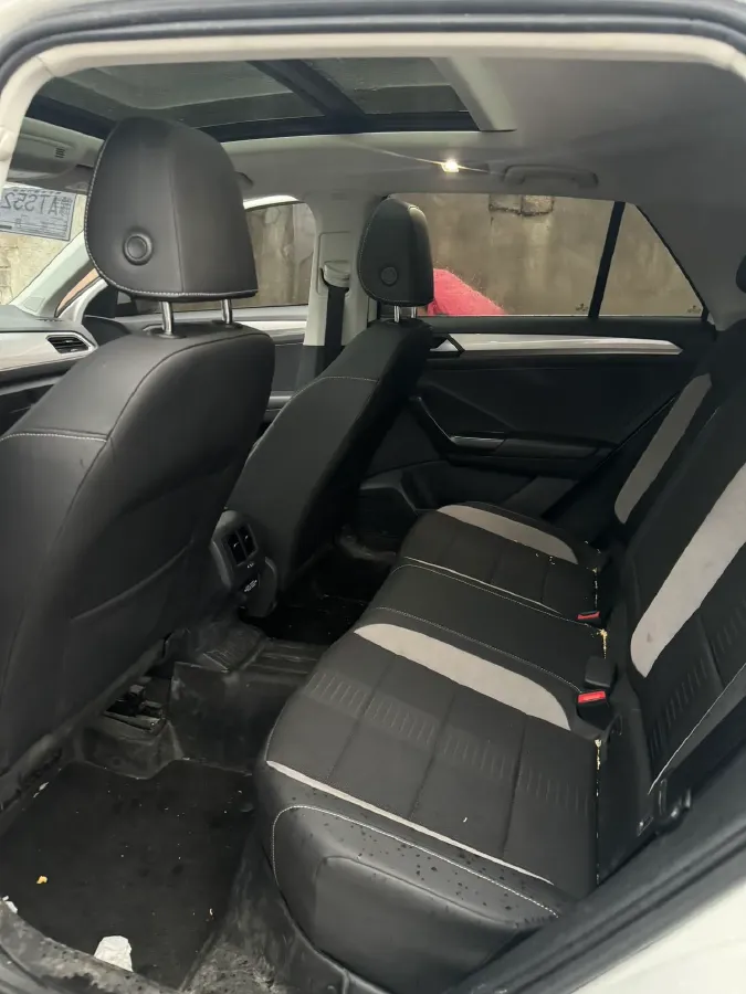 2020 Volkswagen T-Roc 1.4T 150HP L4 7DCT,autocango,china used car exporter,china ev exporter,chinese used car exporter,chinese used ev exporter