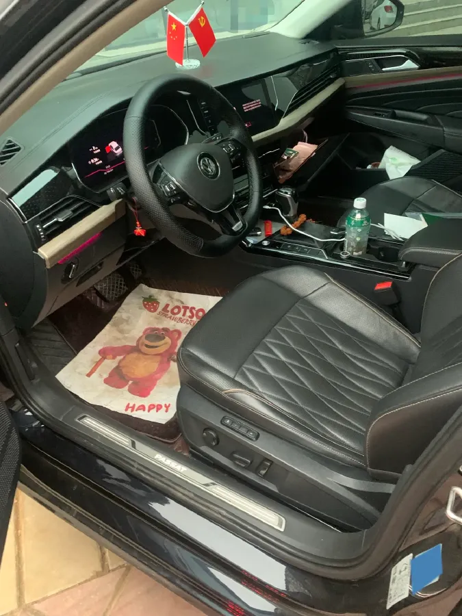 2020 Volkswagen Passat 2.0T 186HP L4 7DCT,autocango,china used car exporter,china ev exporter,chinese used car exporter,chinese used ev exporter