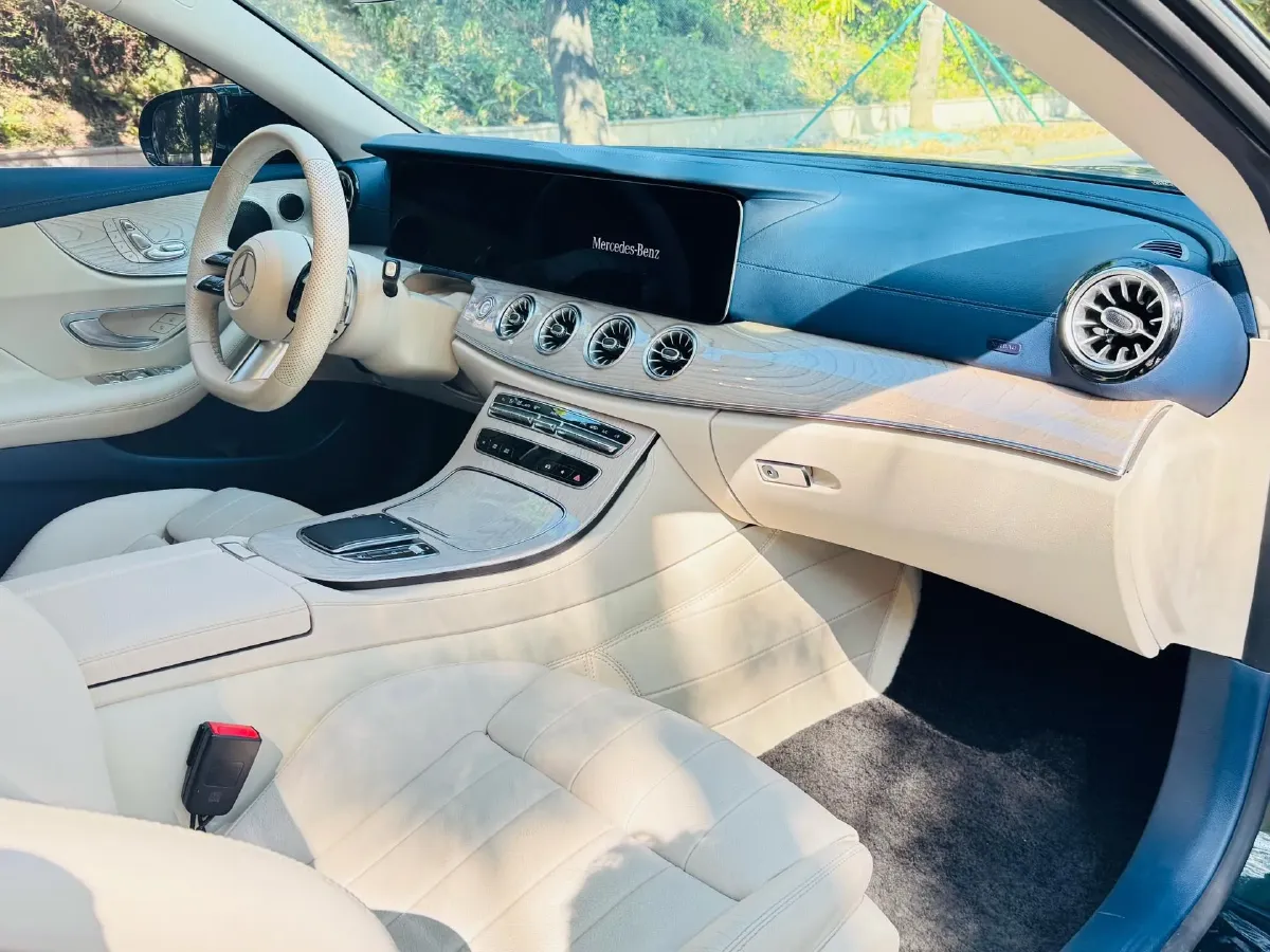 2021 Mercedes-Benz E Class 1.5T 184HP L4 9AT,autocango,china used car exporter,china ev exporter,chinese used car exporter,chinese used ev exporter