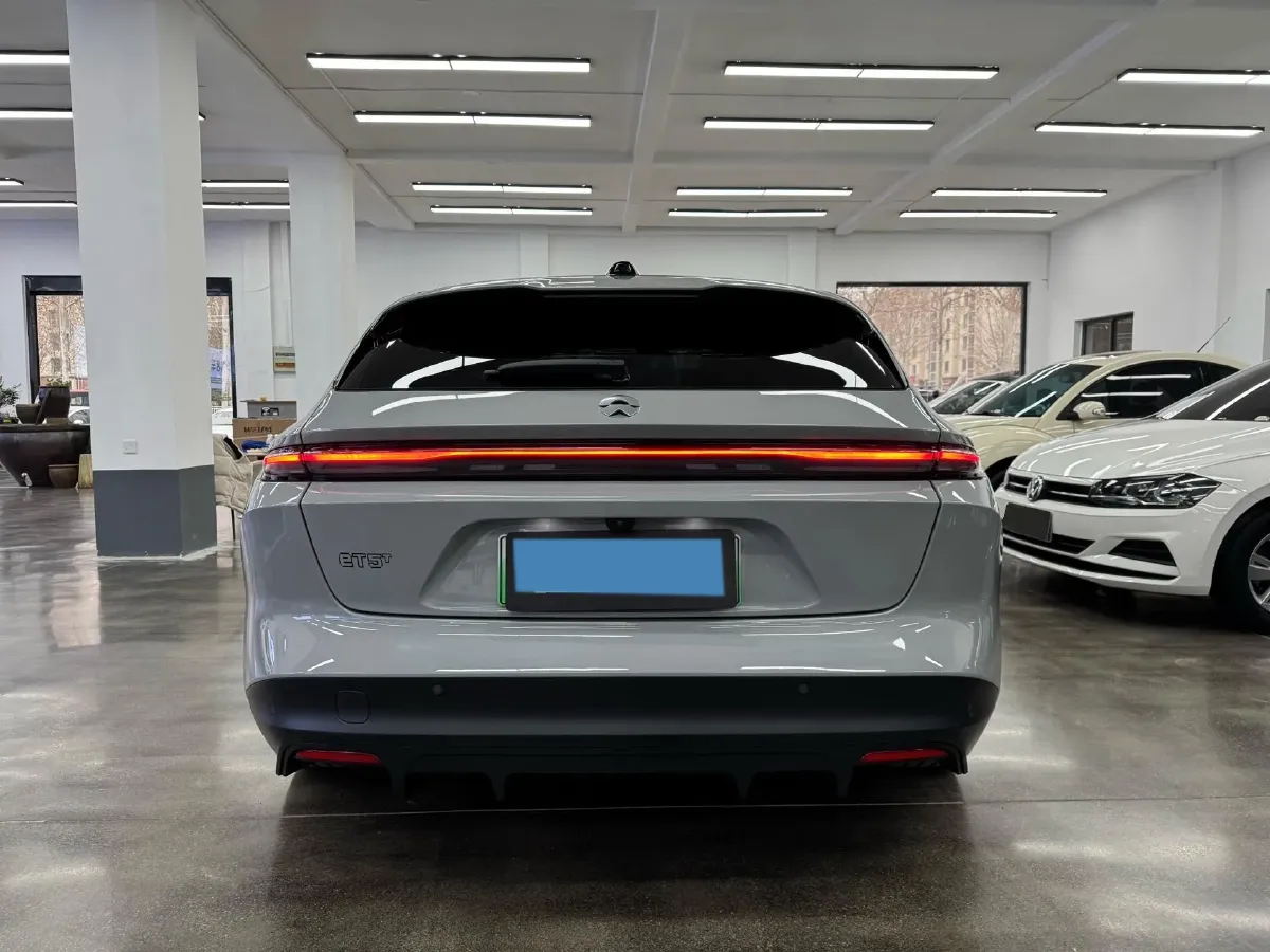 2024 NIO ET5T BEV 75KWH,autocango,china used car exporter,china ev exporter,chinese used car exporter,chinese used ev exporter