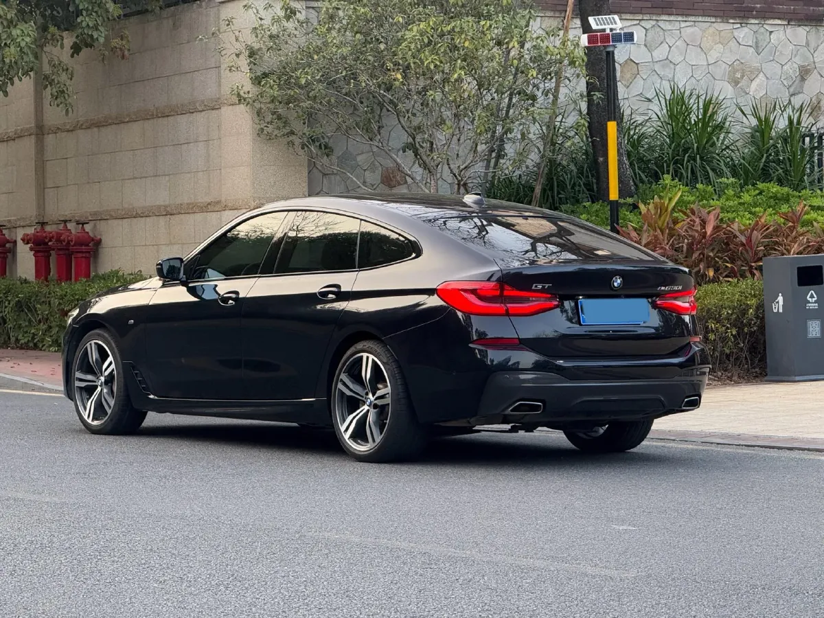 2021 BMW 6 Series GT 2.0T 258HP L4 8AT,autocango,china used car exporter,china ev exporter,chinese used car exporter,chinese used ev exporter