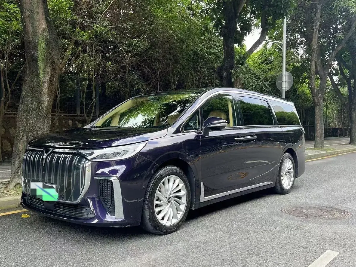 2022 Voyah Dream BEV 82KWH,autocango,china used car exporter,china ev exporter,chinese used car exporter,chinese used ev exporter