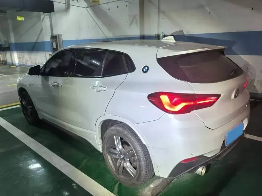 2021 BMW X2 2.0T 192HP L4 7DCT,autocango,china used car exporter,china ev exporter,chinese used car exporter,chinese used ev exporter