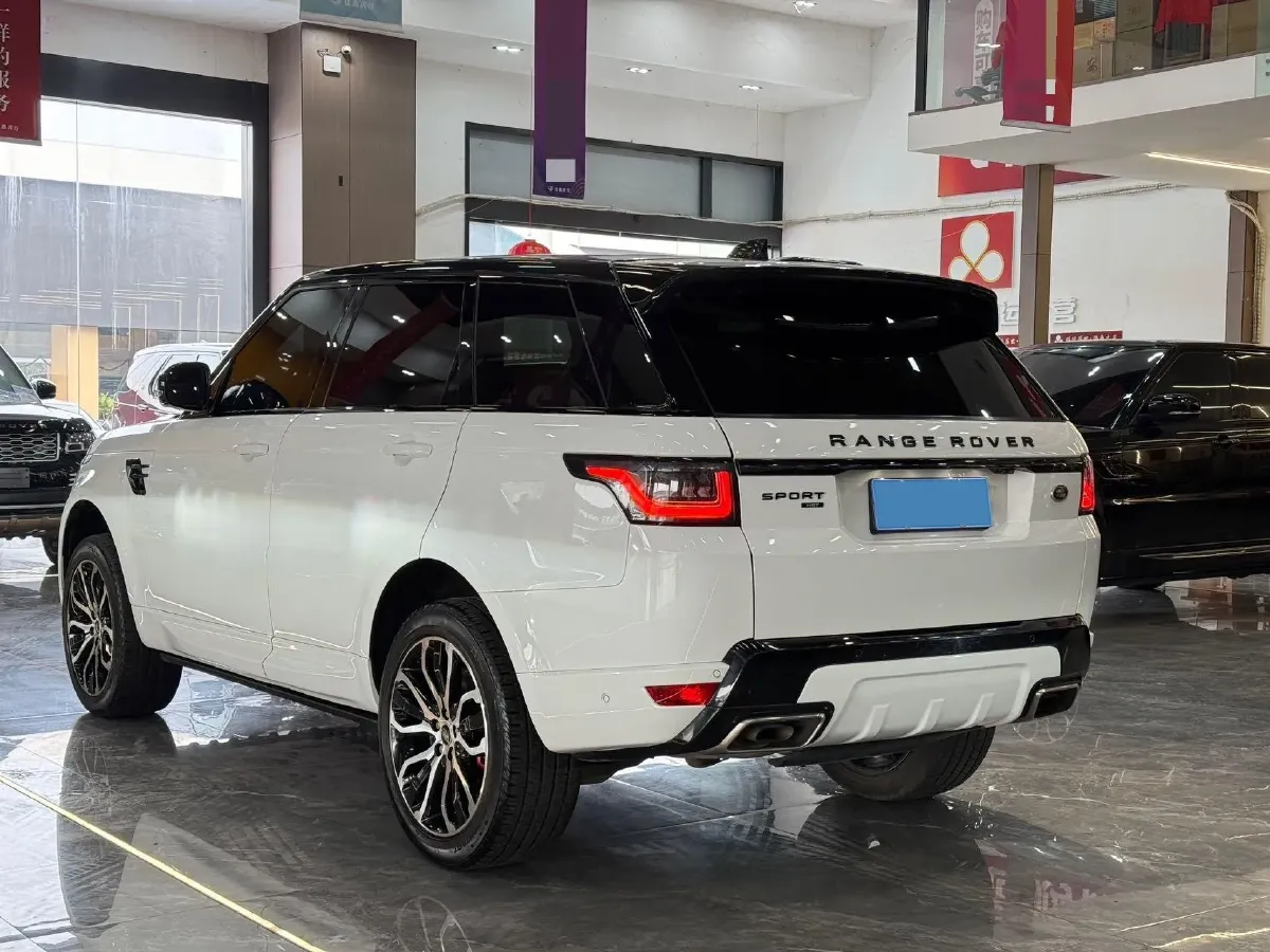 2021 Land Rover Range Rover Sport 3.0T 360HP L6 8AT,autocango,china used car exporter,china ev exporter,chinese used car exporter,chinese used ev exporter