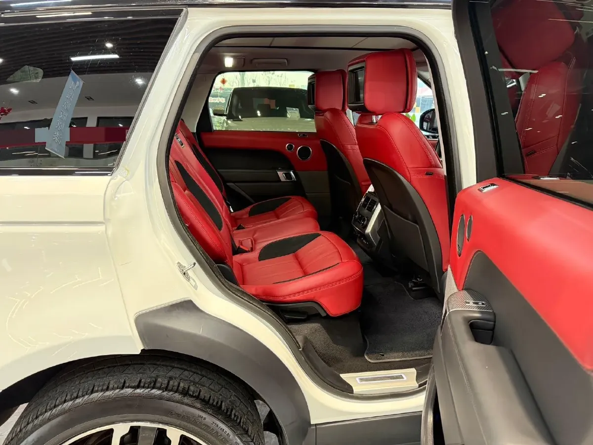 2021 Land Rover Range Rover Sport 3.0T 360HP L6 8AT,autocango,china used car exporter,china ev exporter,chinese used car exporter,chinese used ev exporter