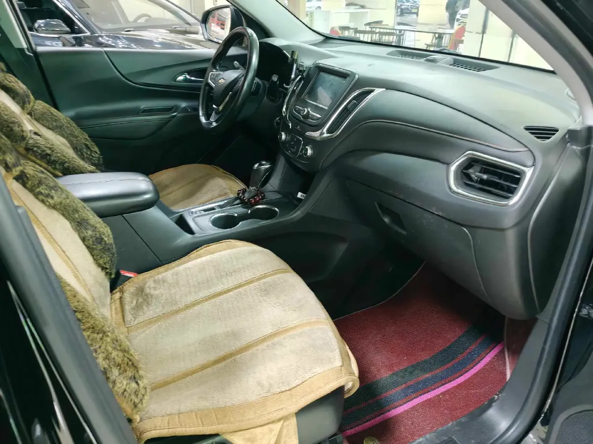 2019 Chevrolet Equinox 1.5T 169HP L4 6AT,autocango,china used car exporter,china ev exporter,chinese used car exporter,chinese used ev exporter