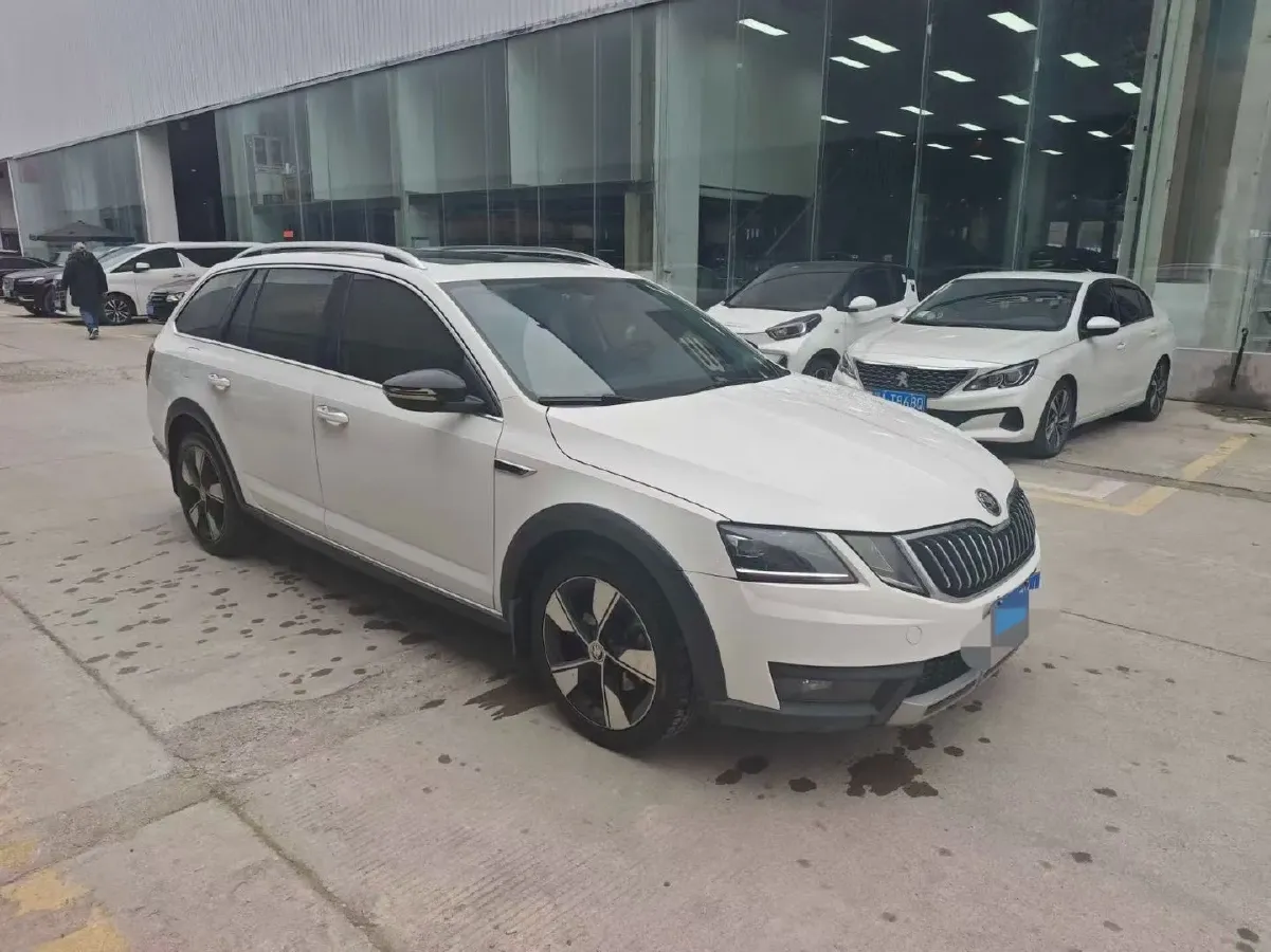 2019 Chevrolet Malibu XL 1.3T 165HP L3 CVT,autocango,china used car exporter,china ev exporter,chinese used car exporter,chinese used ev exporter