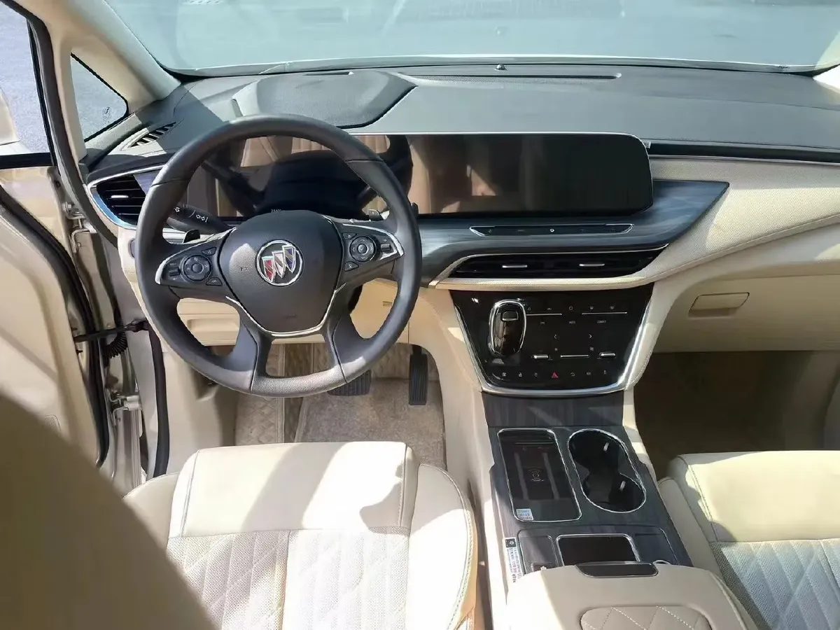 2022 Buick GL8 2.0T 237HP L4 9AT,autocango,china used car exporter,china ev exporter,chinese used car exporter,chinese used ev exporter