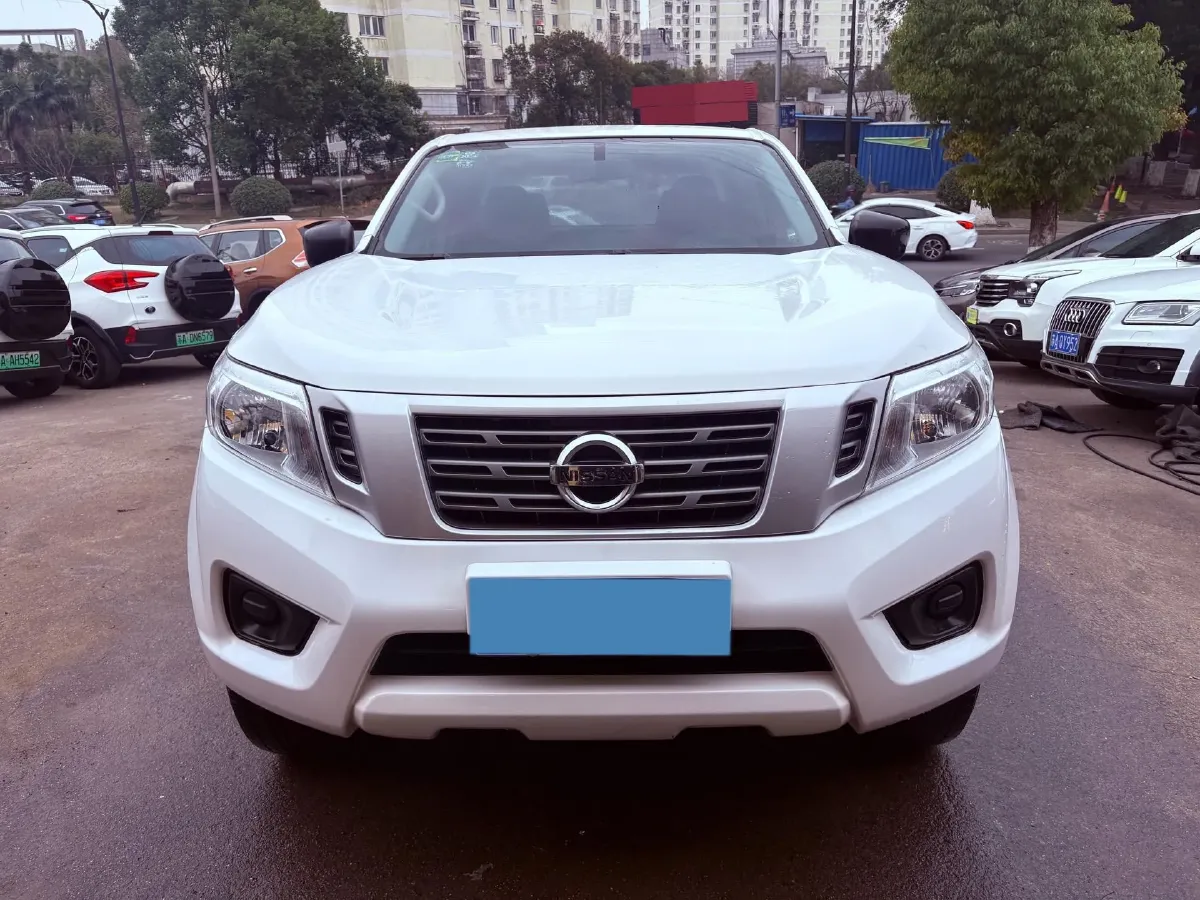 2019 Nissan Navara 2.5L 193HP L4 6MT,autocango,china used car exporter,china ev exporter,chinese used car exporter,chinese used ev exporter