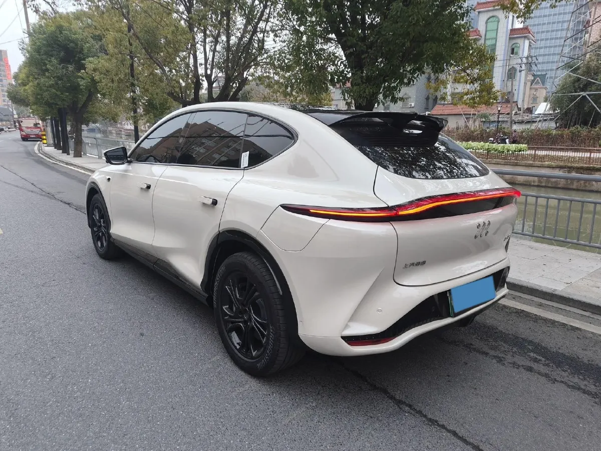 2023 IM LS7 BEV 77KWH,autocango,china used car exporter,china ev exporter,chinese used car exporter,chinese used ev exporter