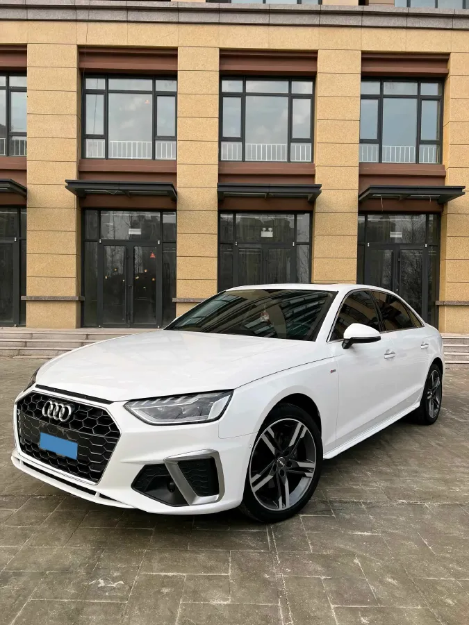 2020 Audi A4L 2.0T 190HP L4 7DCT,autocango,china used car exporter,china ev exporter,chinese used car exporter,chinese used ev exporter