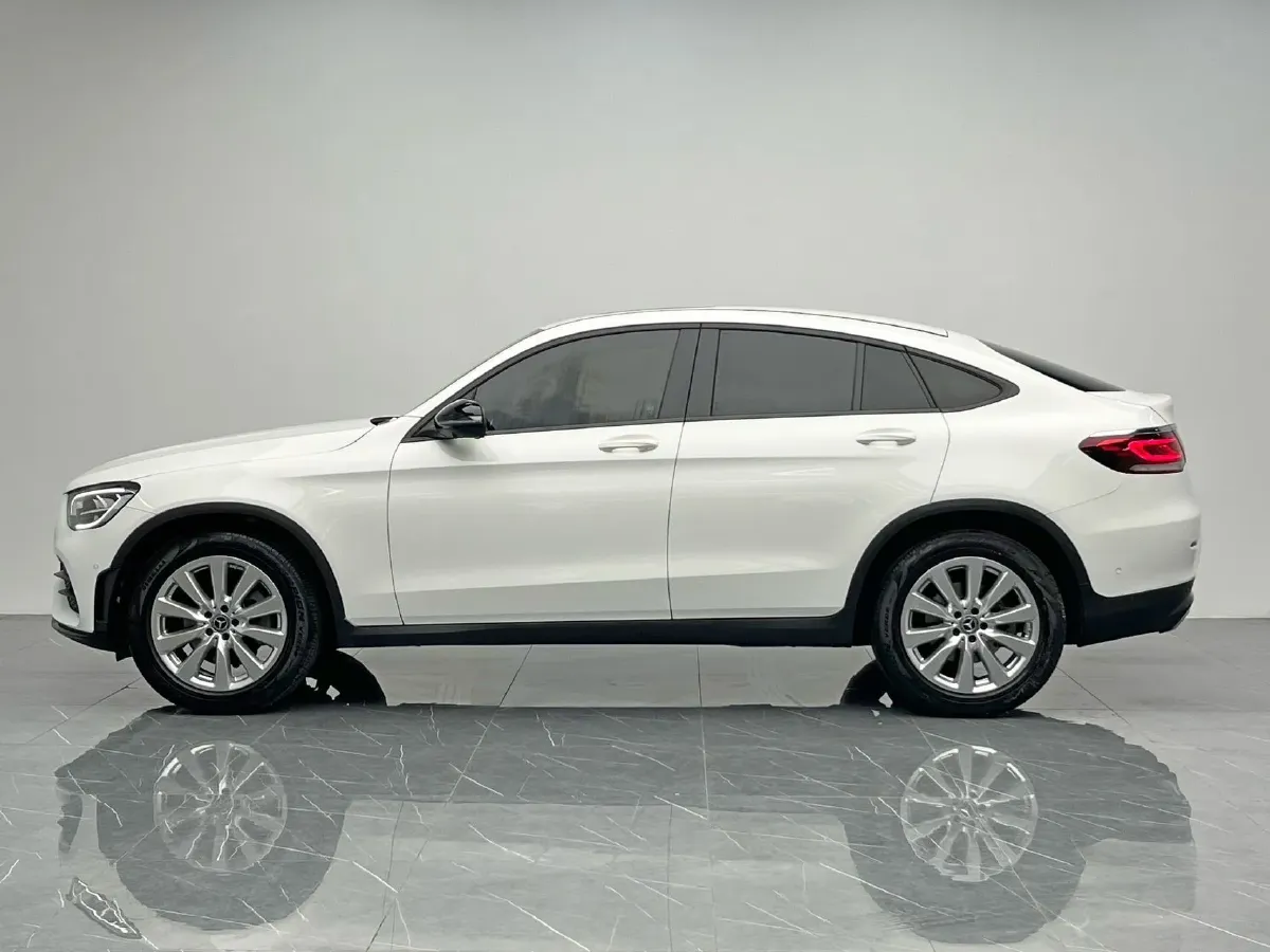 2020 Mercedes-Benz GLC Coupe 2.0T 197HP L4 9AT,autocango,china used car exporter,china ev exporter,chinese used car exporter,chinese used ev exporter