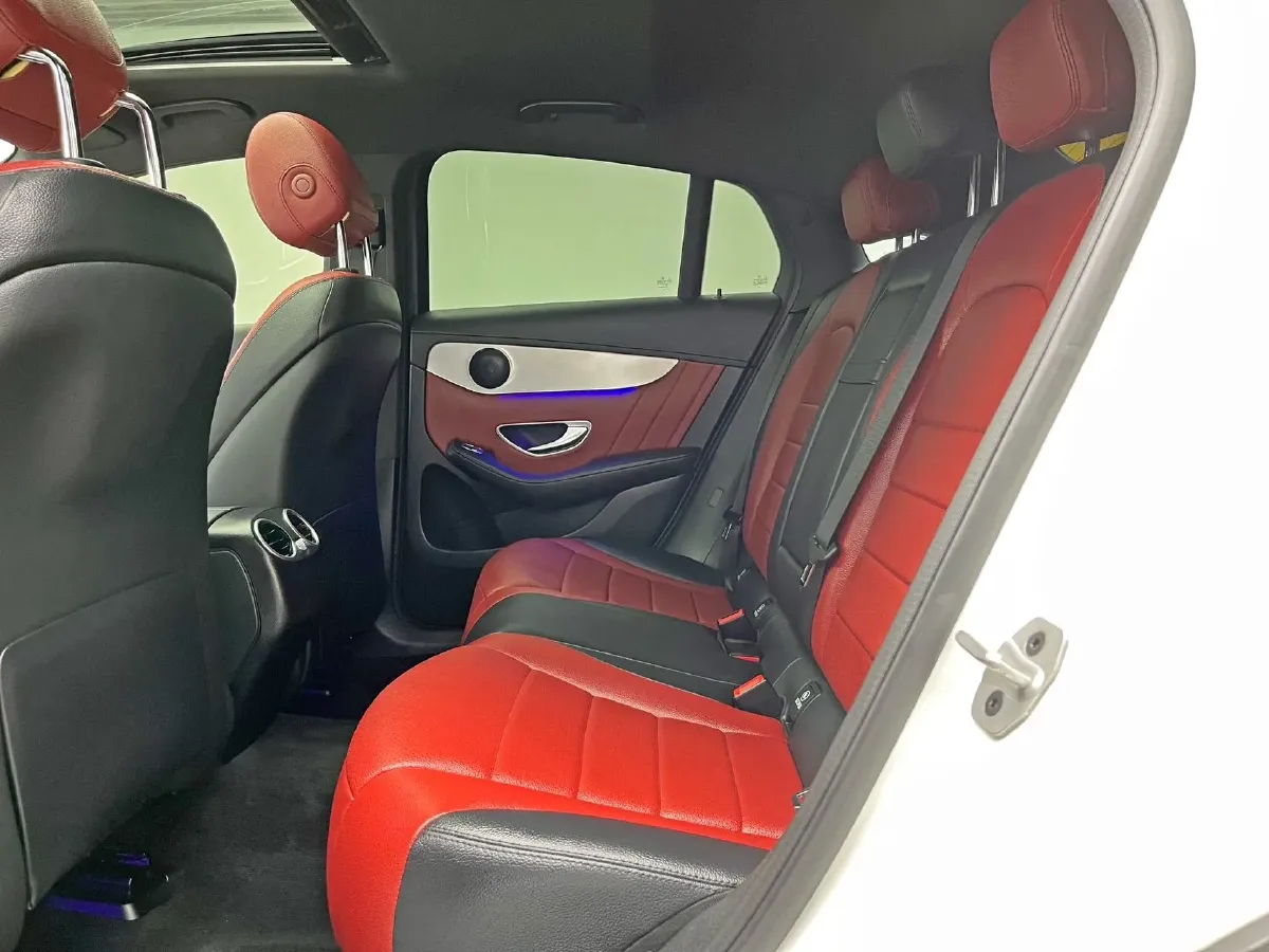 2020 Mercedes-Benz GLC Coupe 2.0T 197HP L4 9AT,autocango,china used car exporter,china ev exporter,chinese used car exporter,chinese used ev exporter